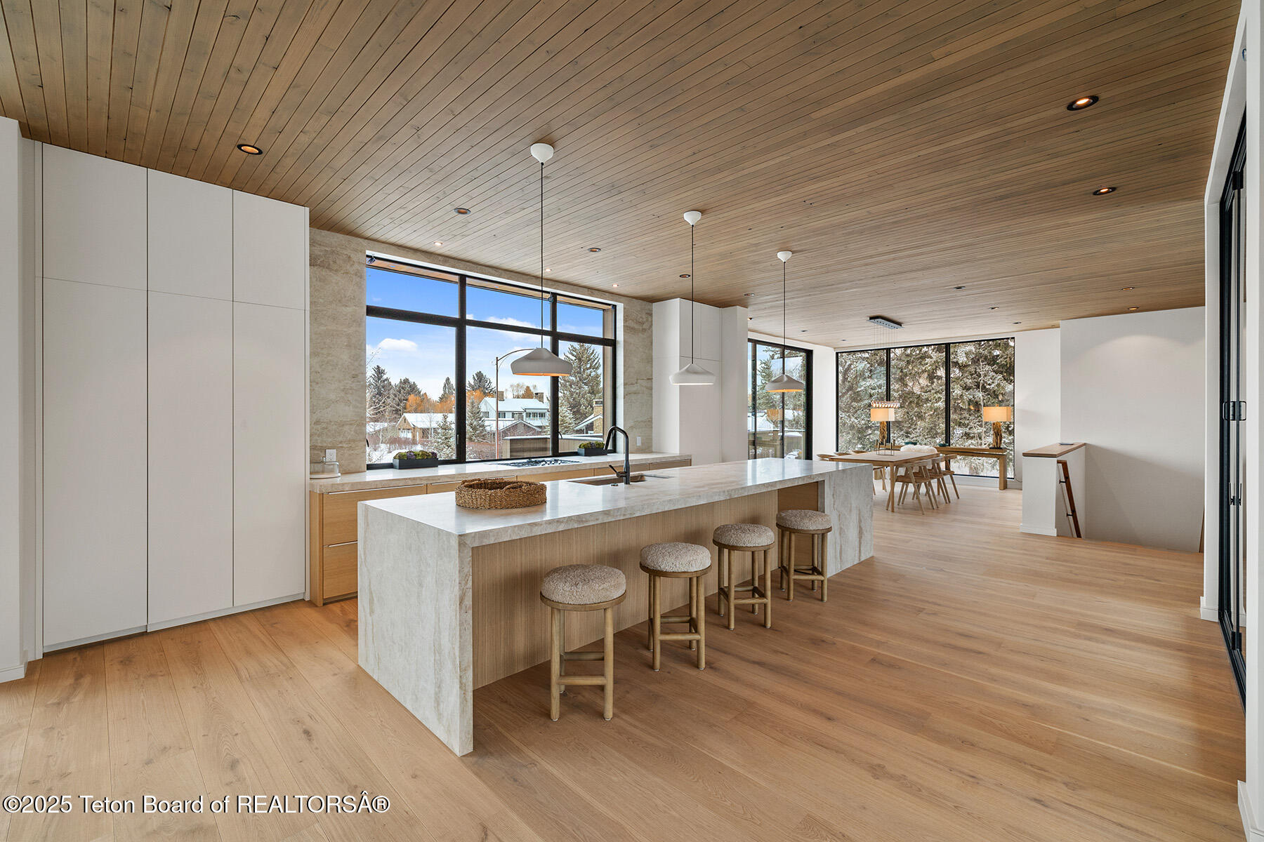 85 N GROS VENTRE Street