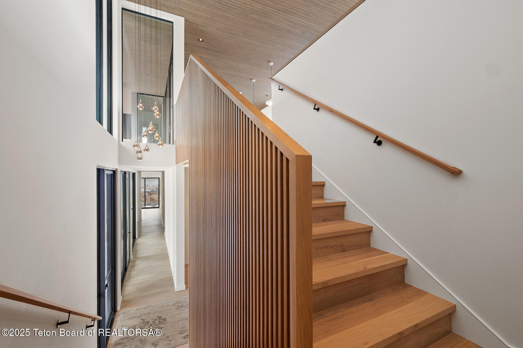 85 N GROS VENTRE Street