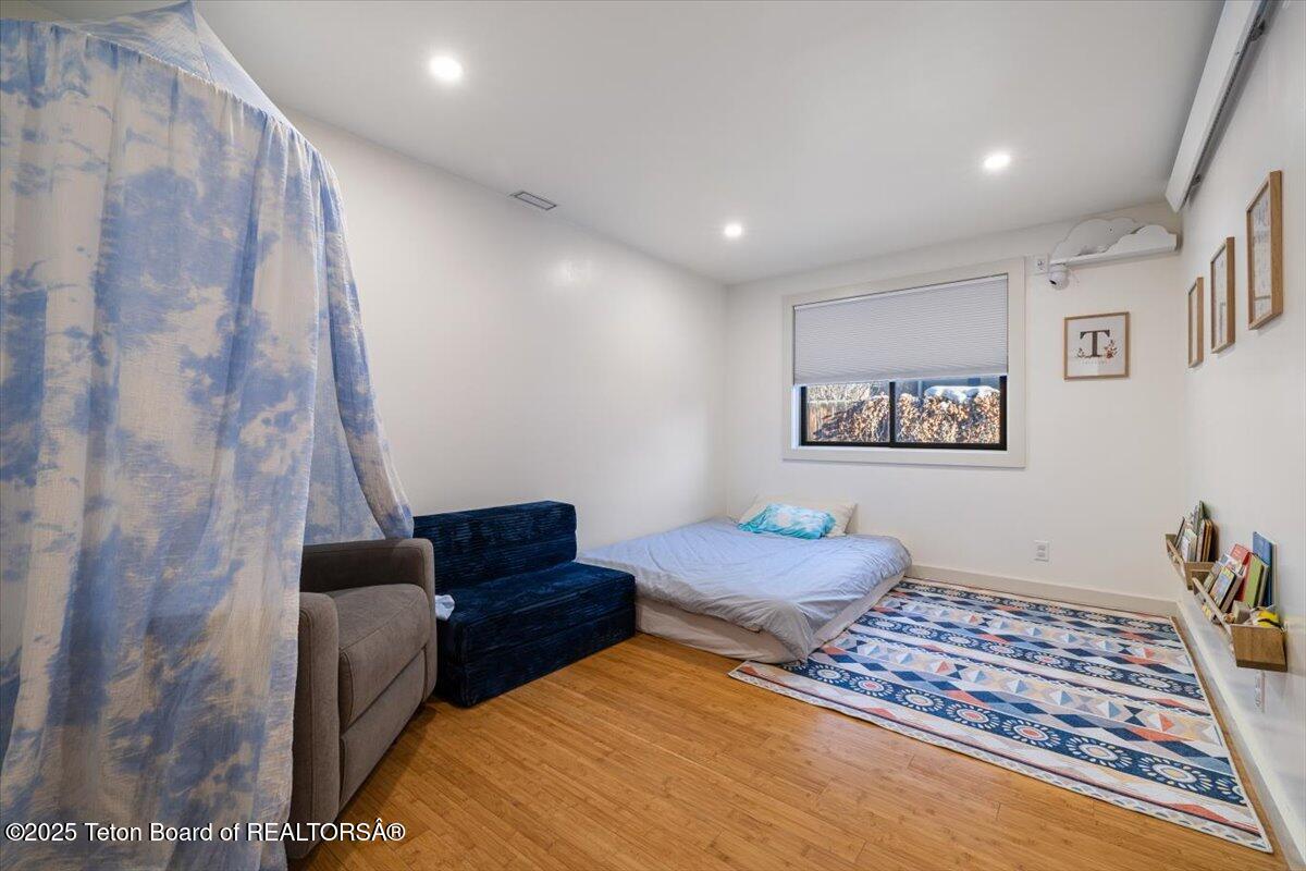 2177 CORNER CREEK Lane
