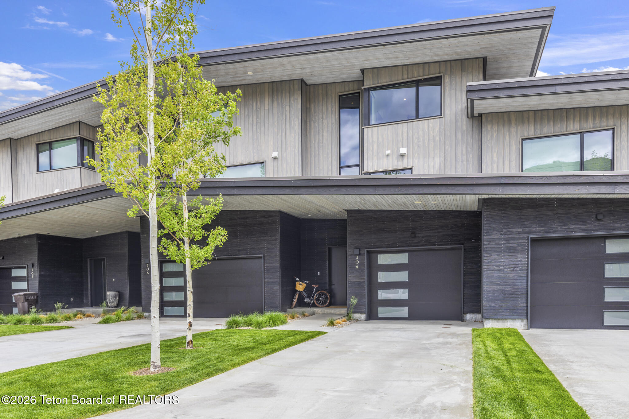 304 HIDDEN HOLLOW Drive 304