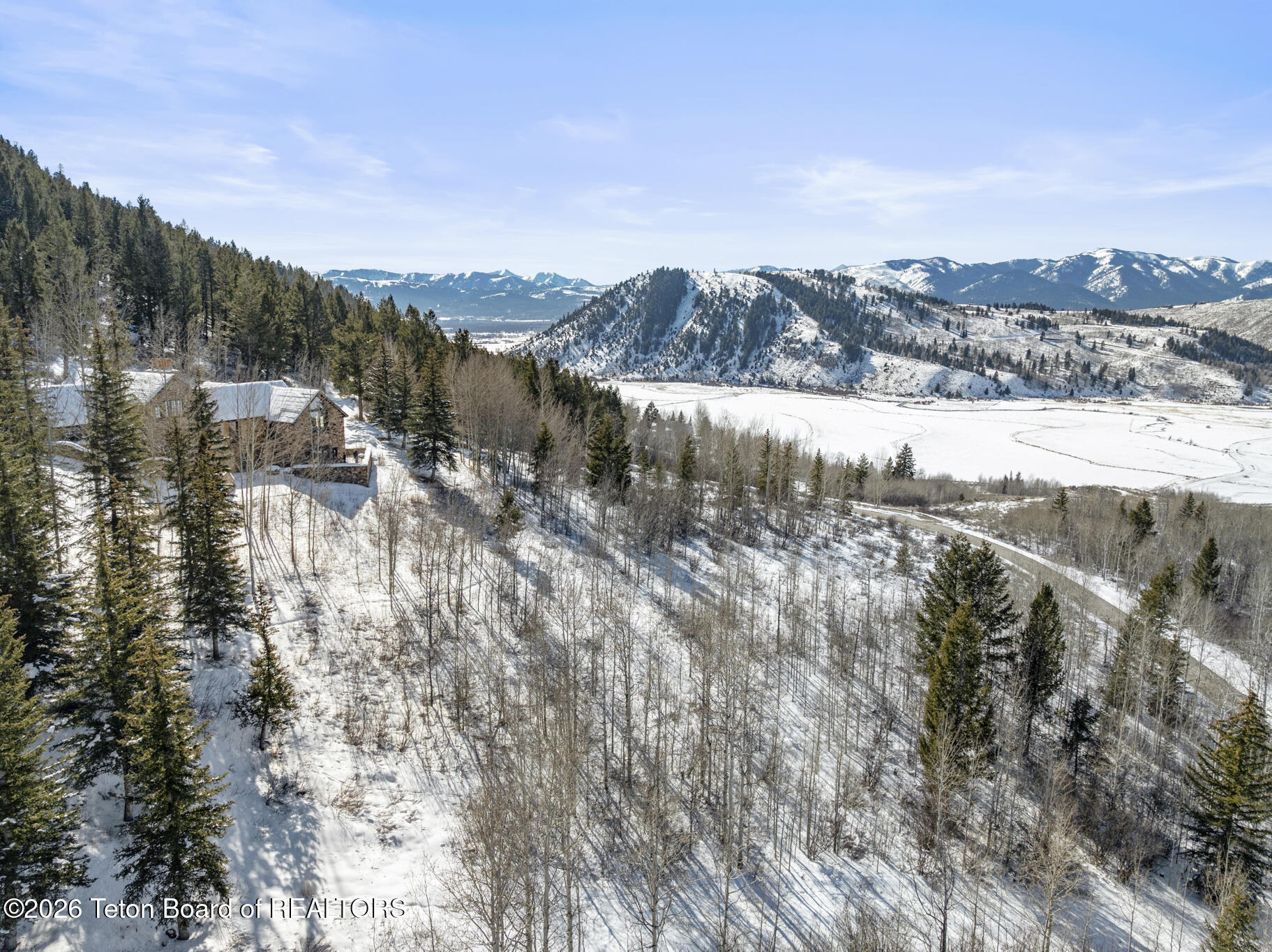 1100 W PINE SISKIN Road