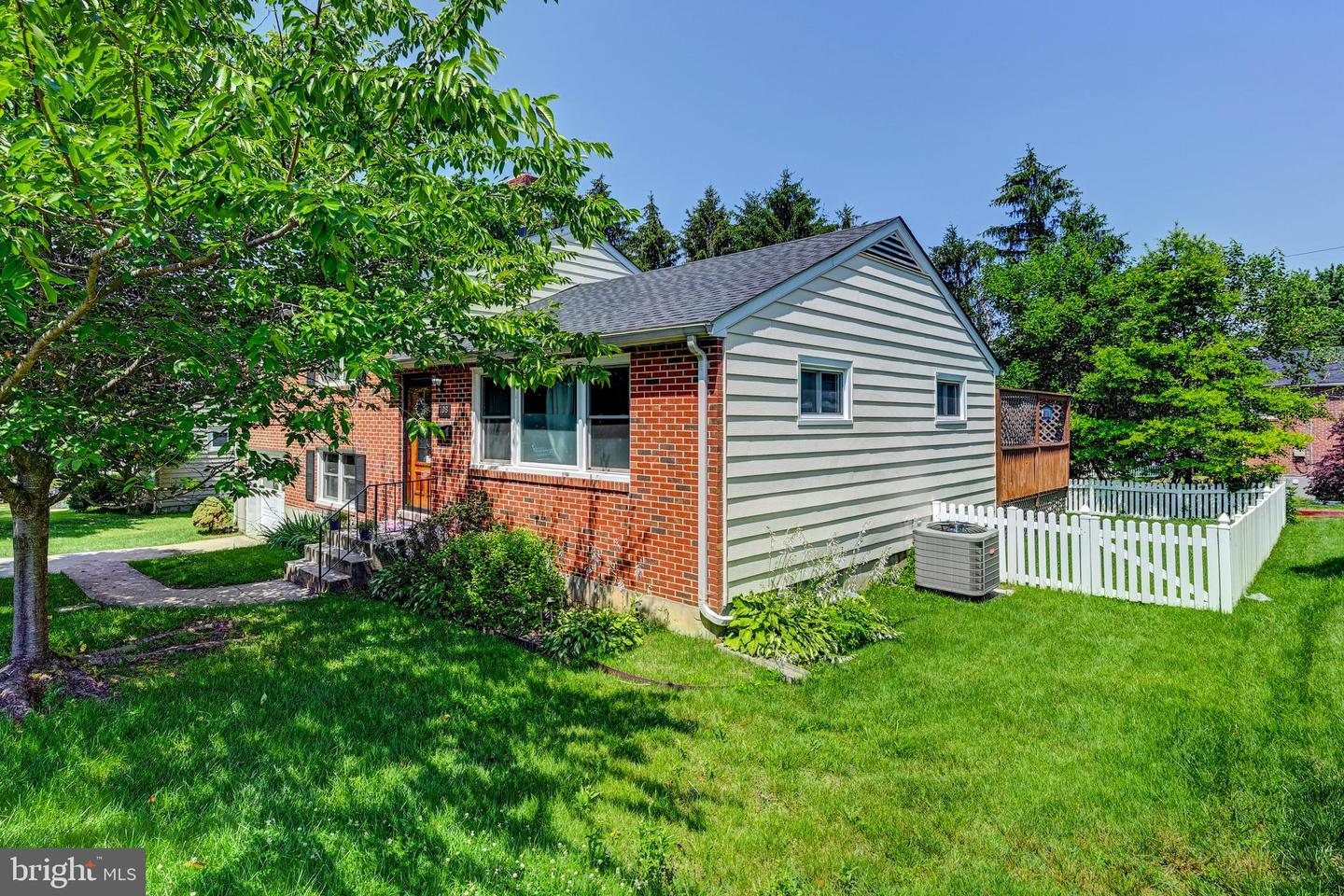 108 Strathdon Way