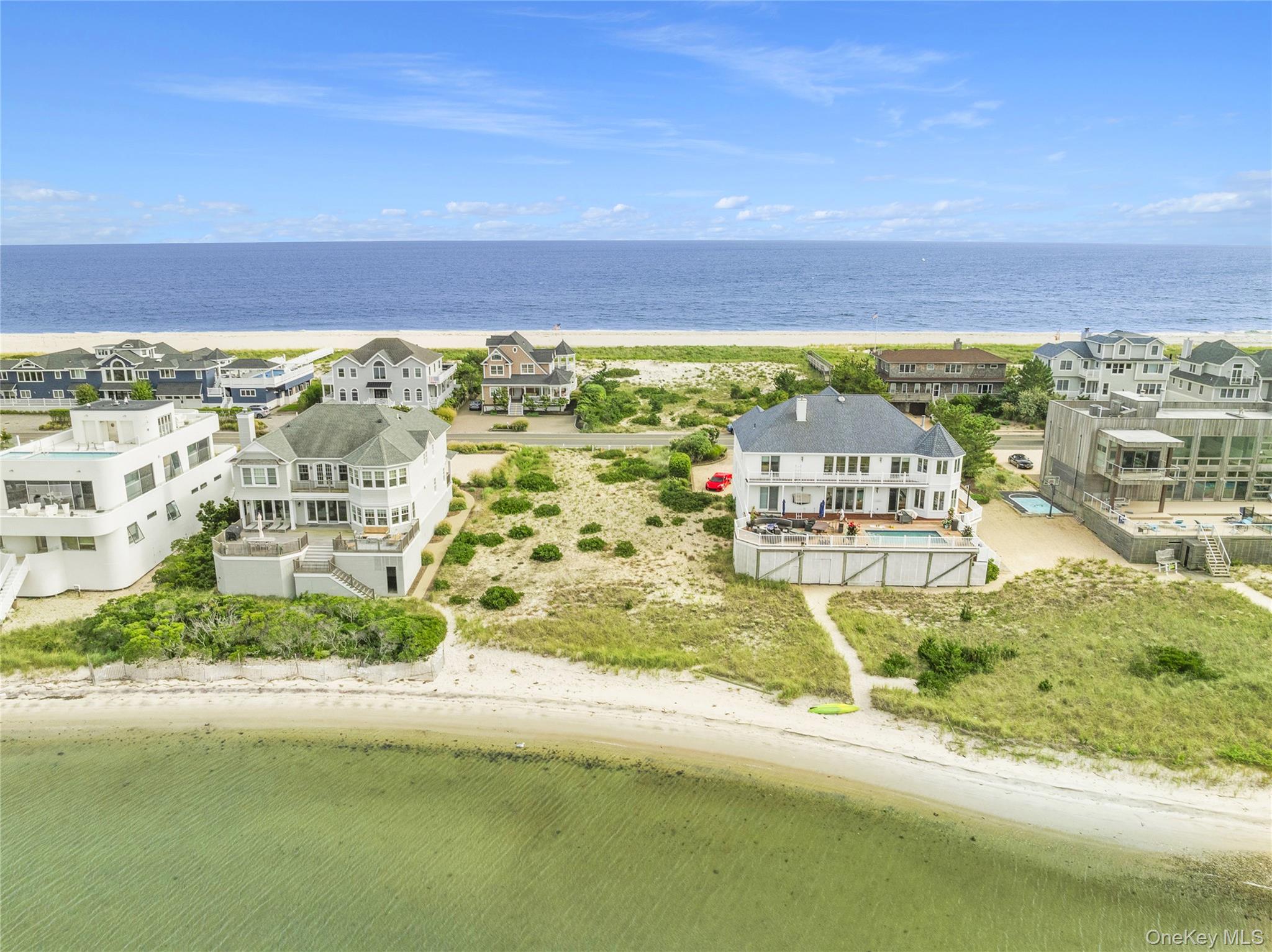 697 Dune Road