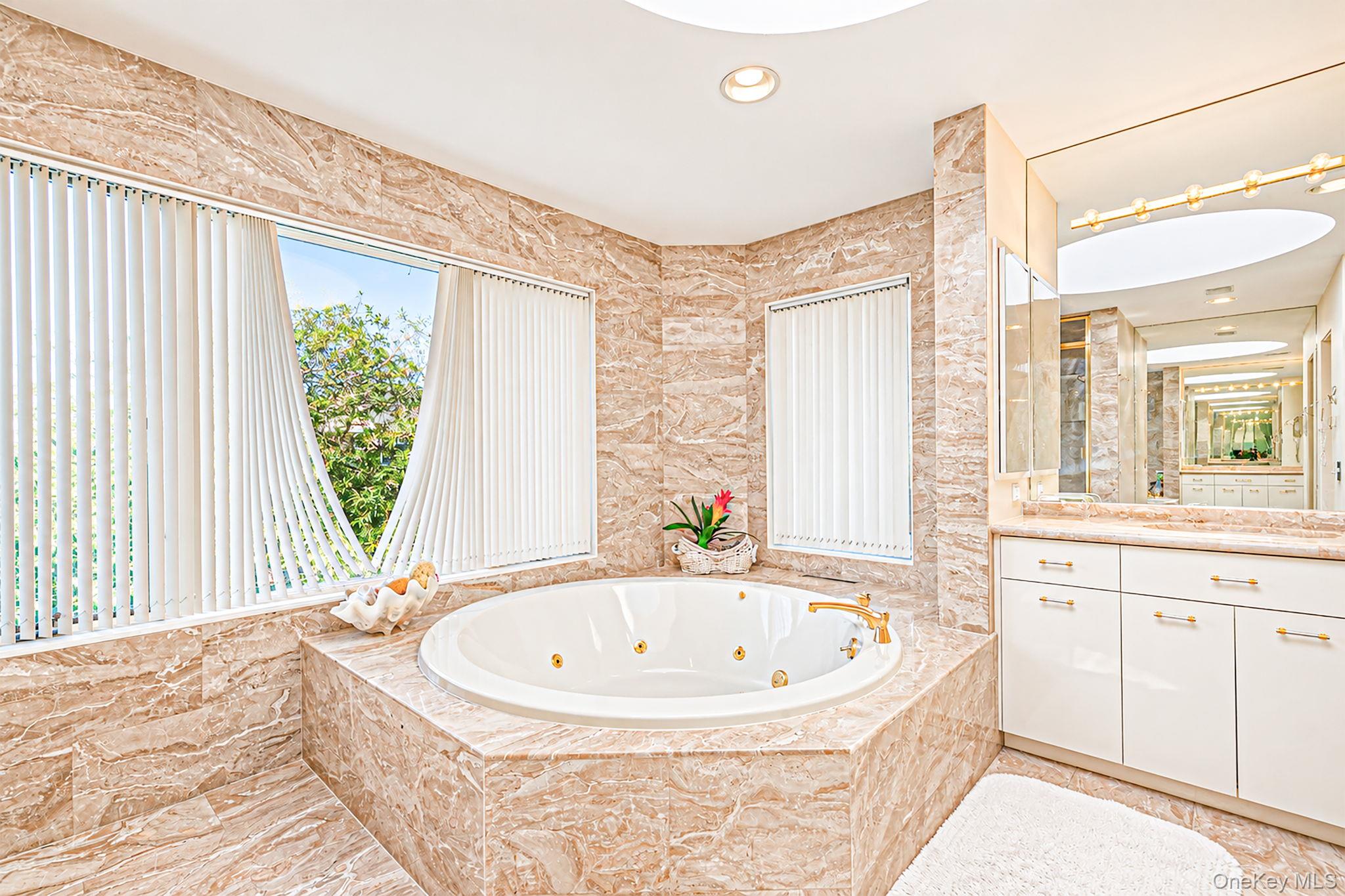 330 Dune Road