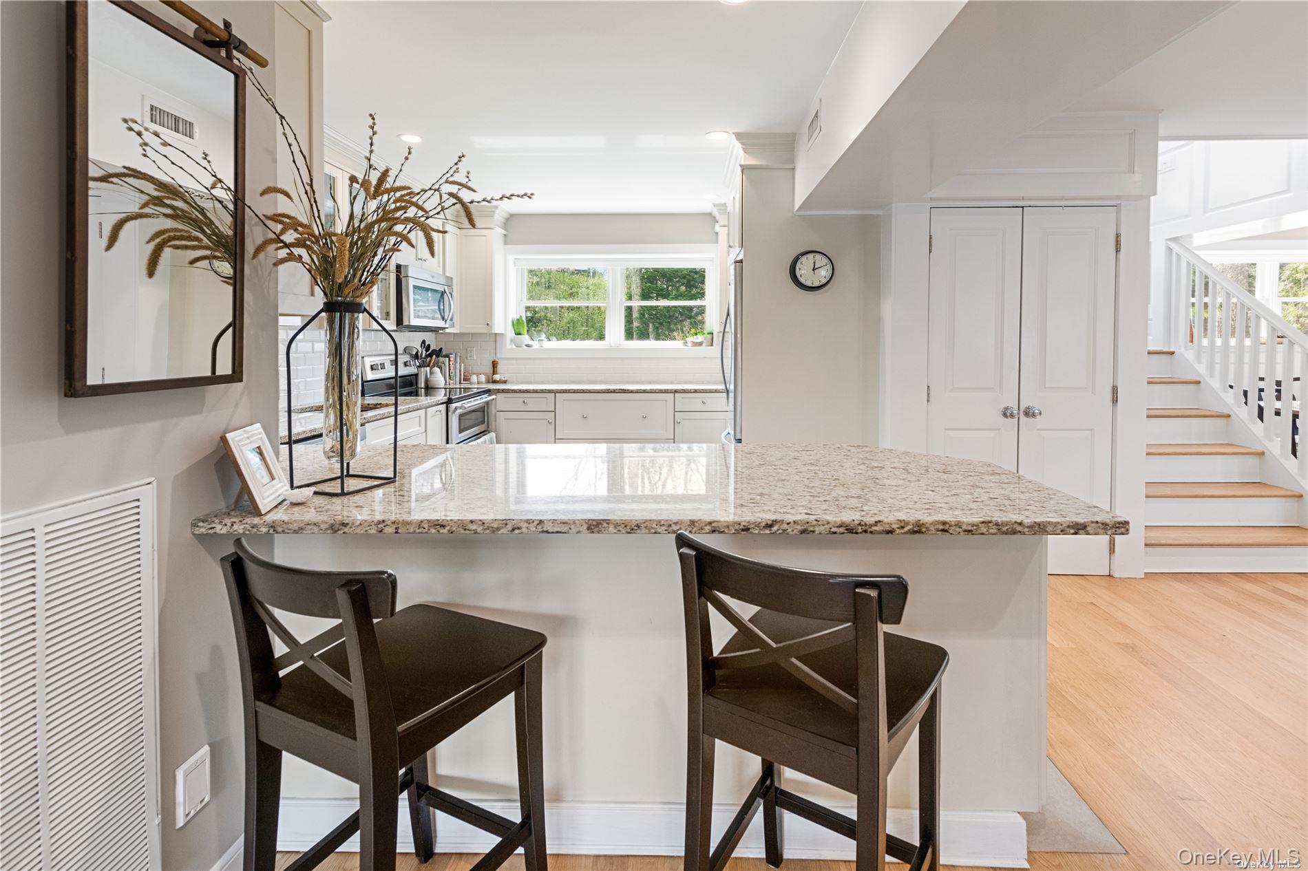 29 Missapoque Avenue