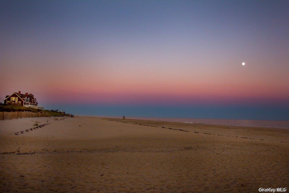 29 Missapoque Avenue