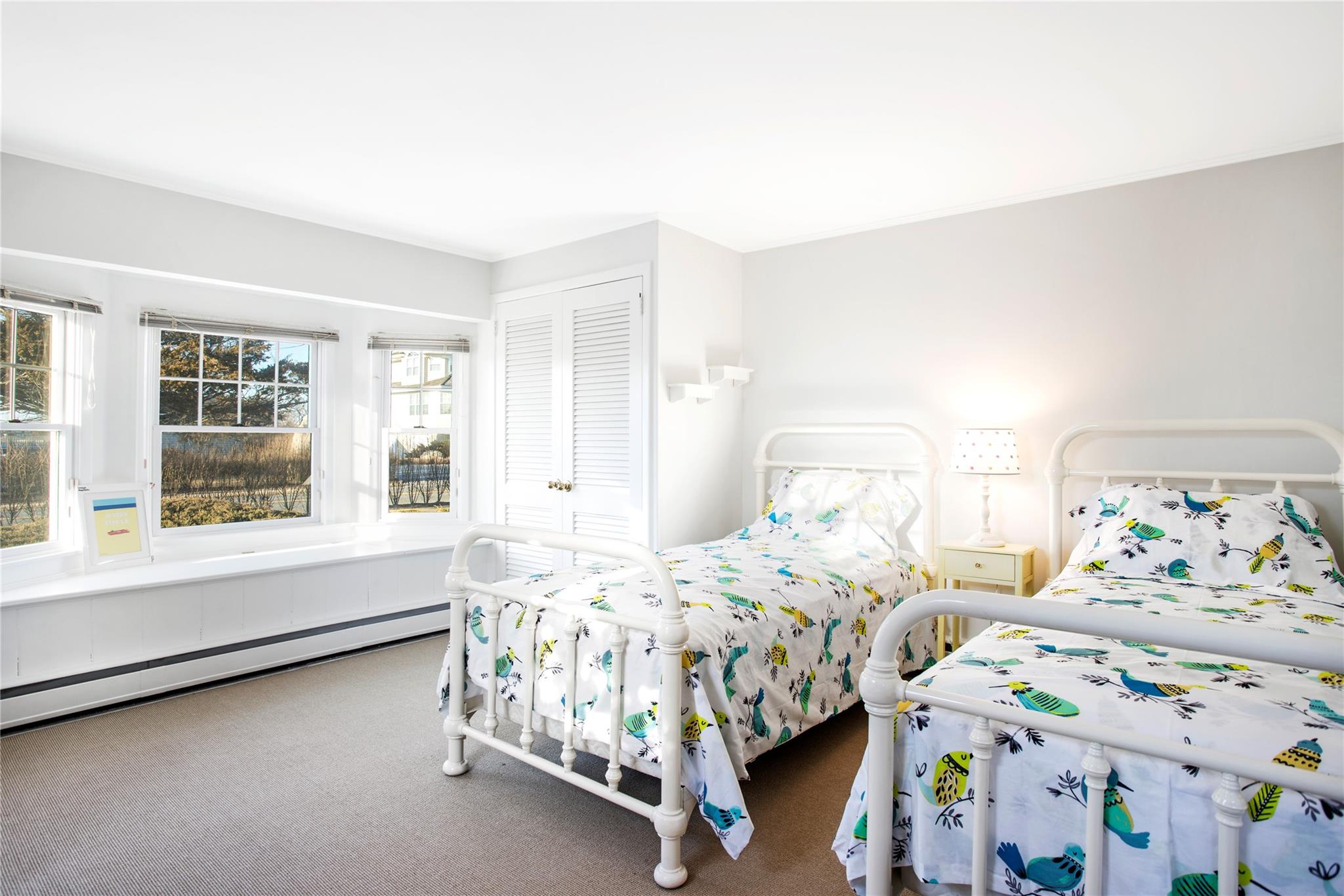 76 Dune Road