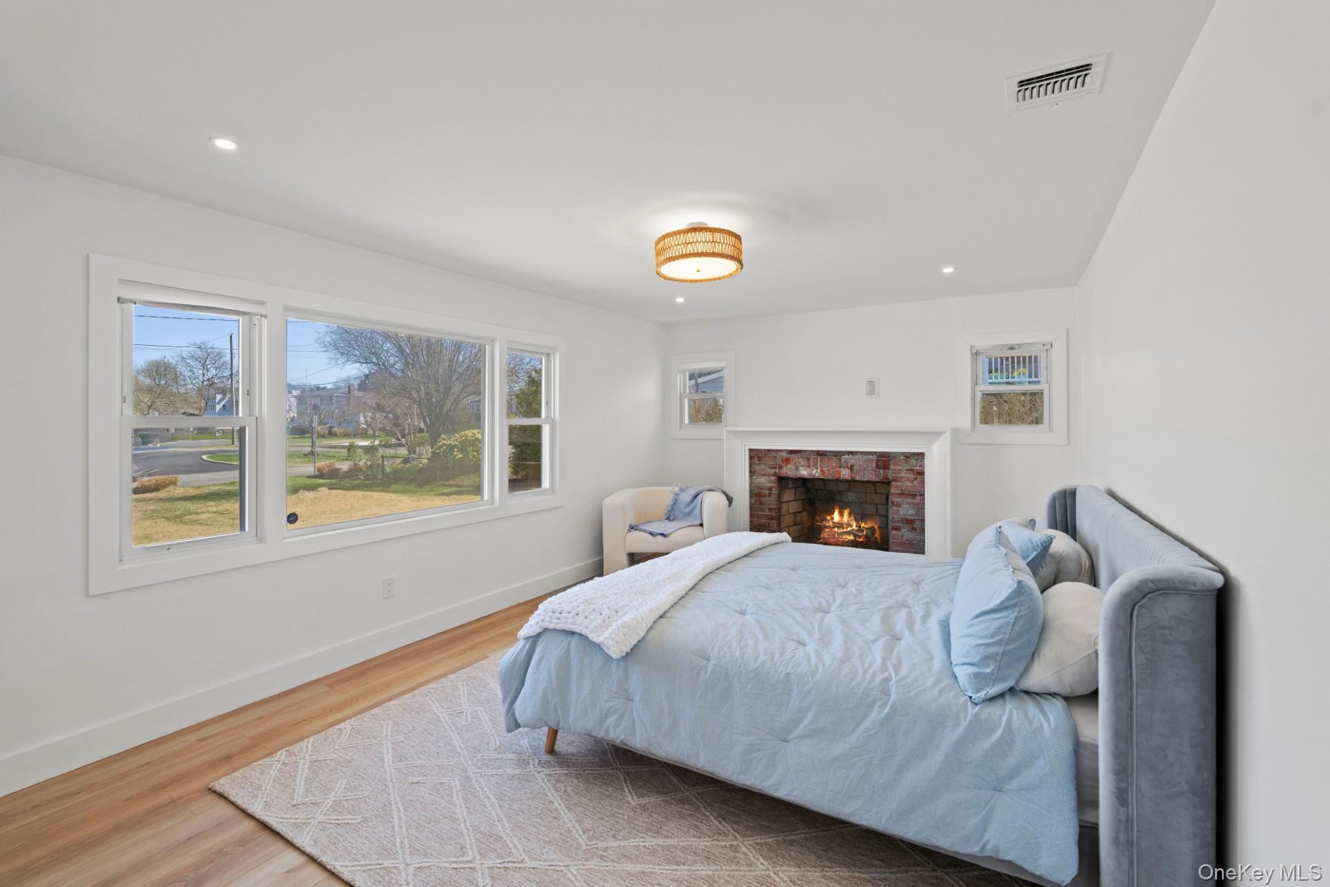 40 Laura Lee Drive