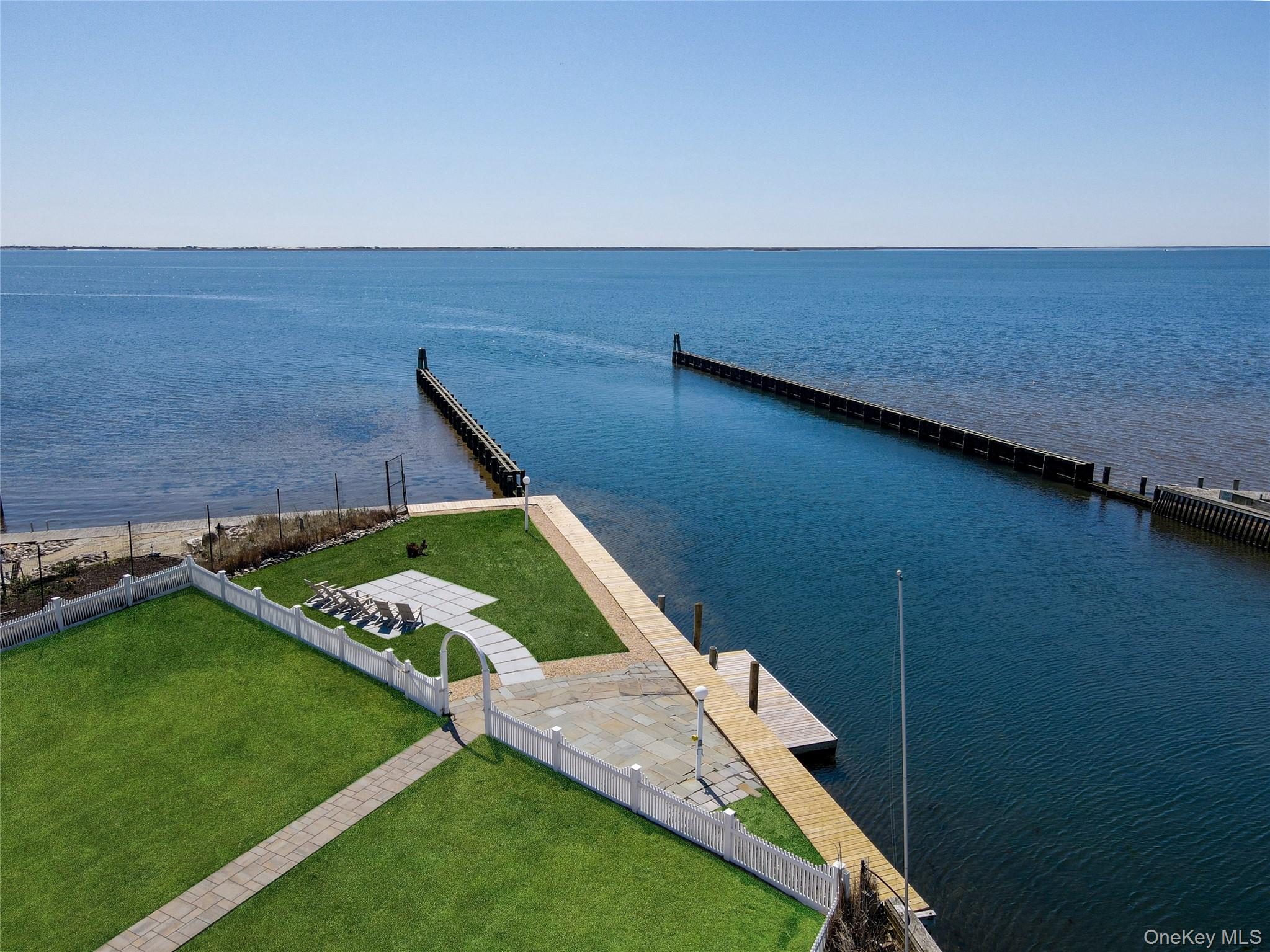 40 Laura Lee Drive