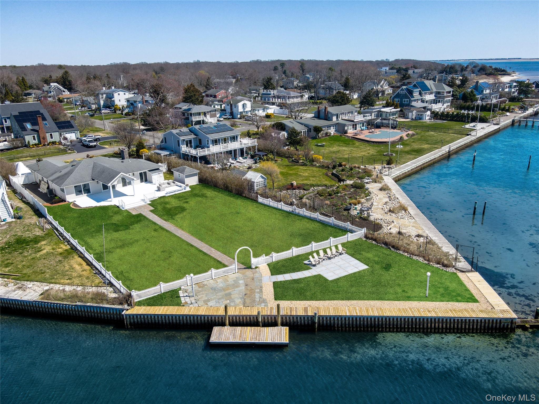 40 Laura Lee Drive