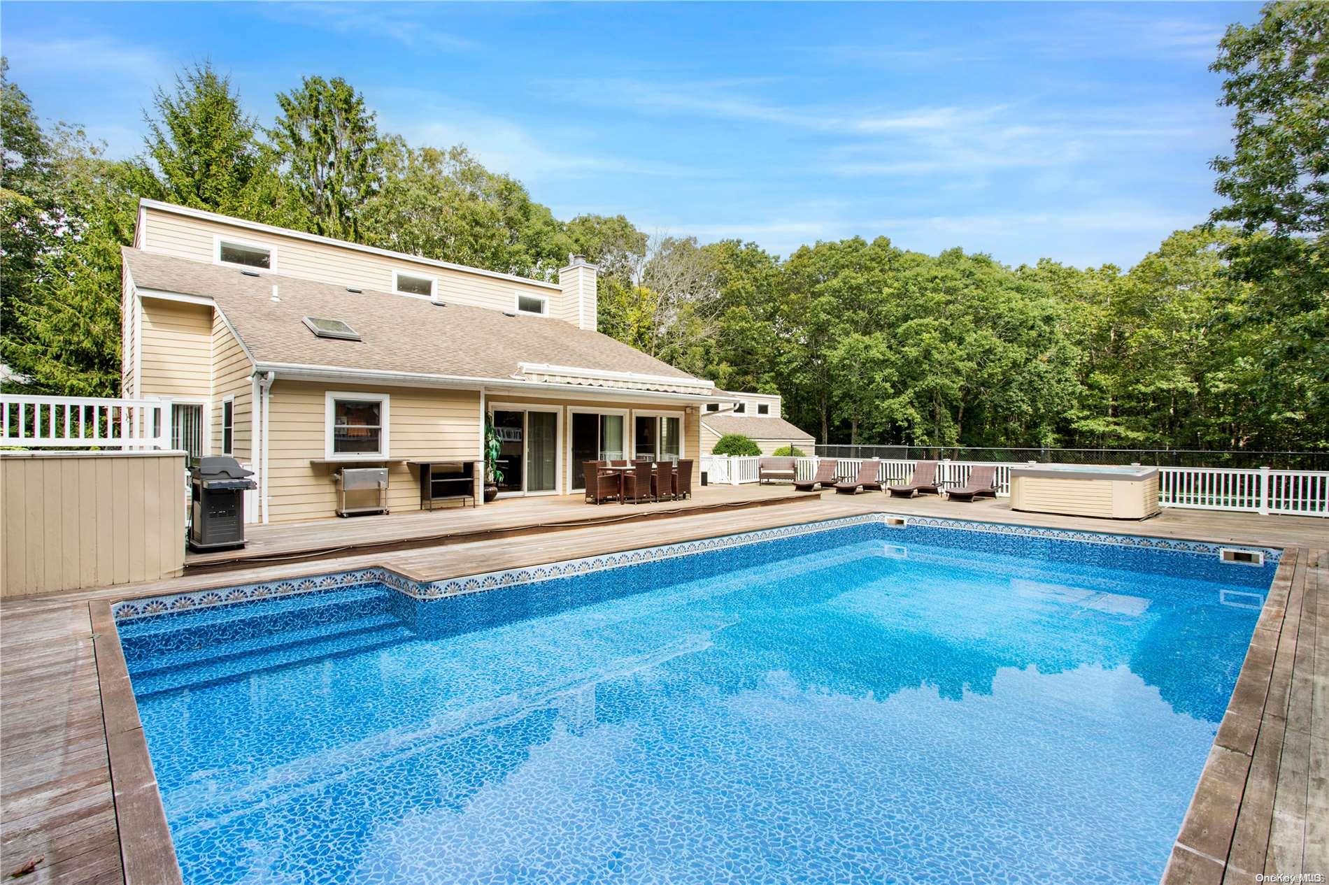 60 Quogue Riverhead Road
