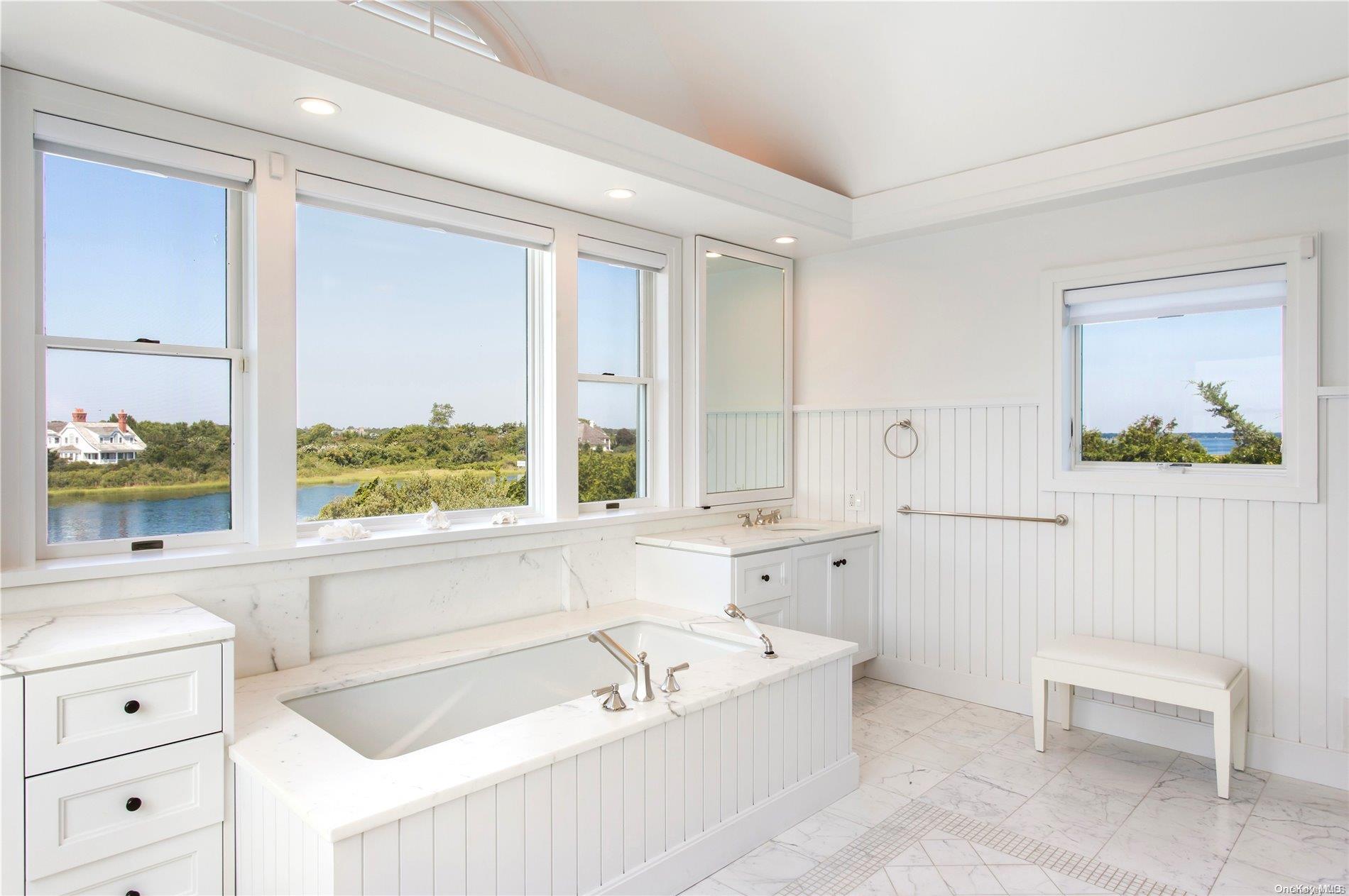 157 Dune Road