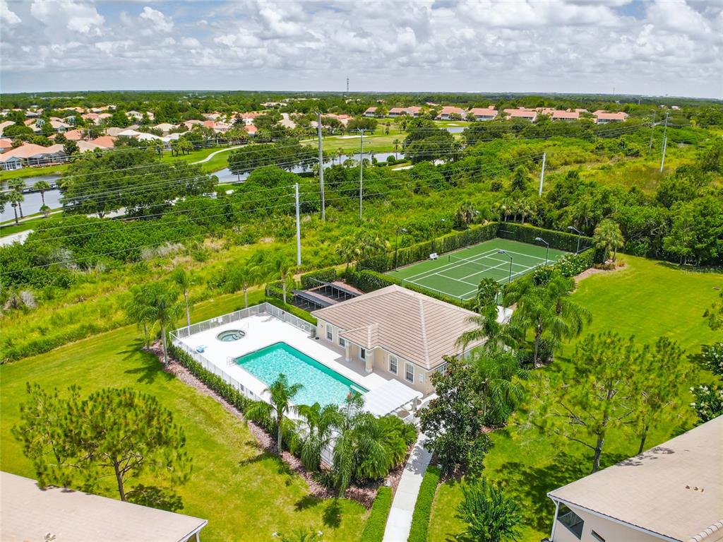 7060 STRAND CIRCLE Unit: 7060