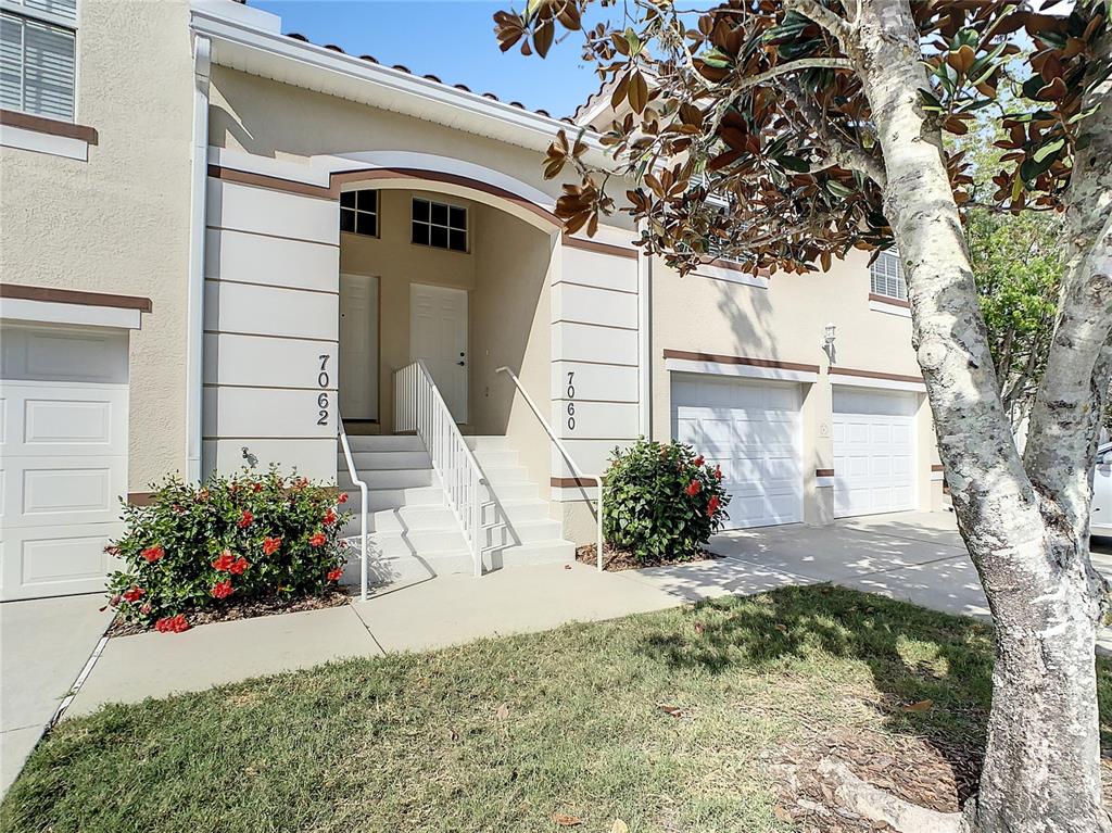 7060 STRAND CIRCLE Unit: 7060