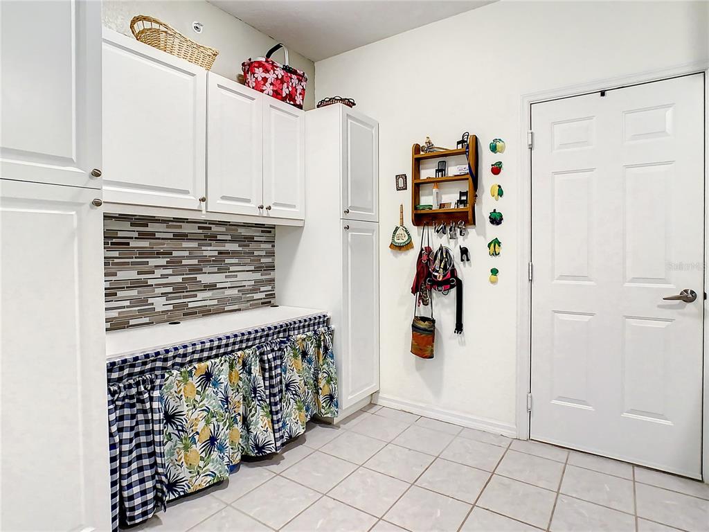 6352 BAY CEDAR LANE Unit: 6352