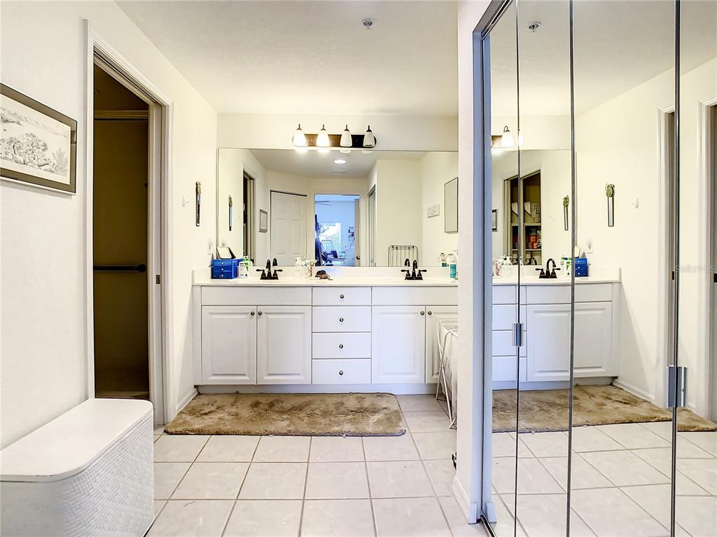 6352 BAY CEDAR LANE Unit: 6352