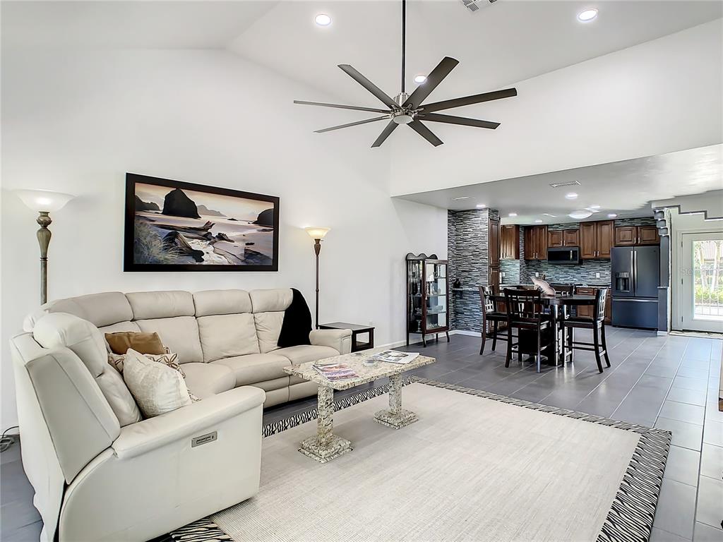3133 HEATHERWOOD LANE