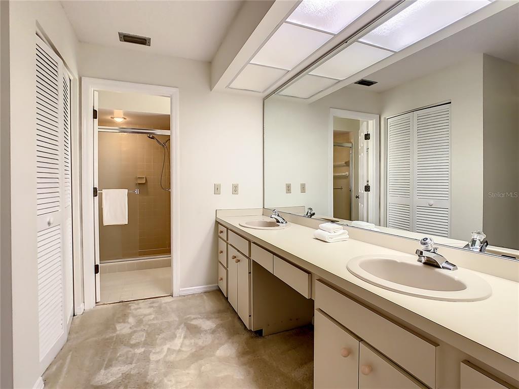 6150 WILSHIRE CIRCLE Unit: 3