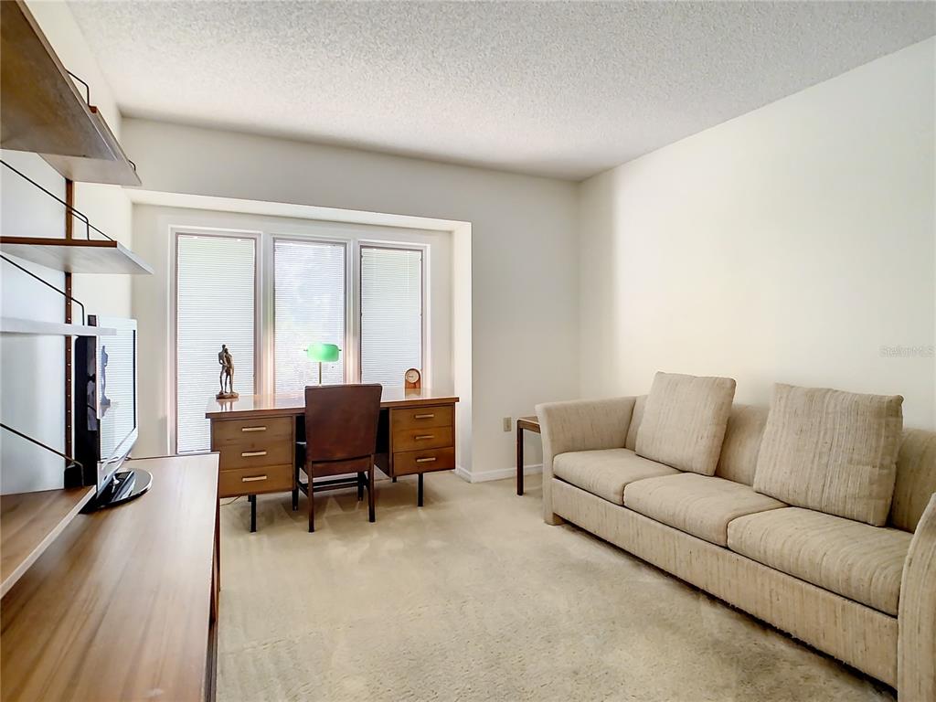 6150 WILSHIRE CIRCLE Unit: 3