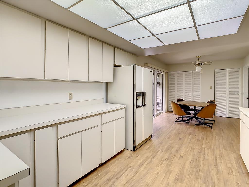 6150 WILSHIRE CIRCLE Unit: 3