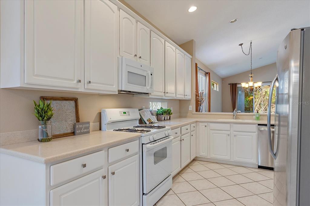 6583 TAILFEATHER WAY