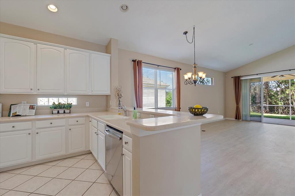 6583 TAILFEATHER WAY