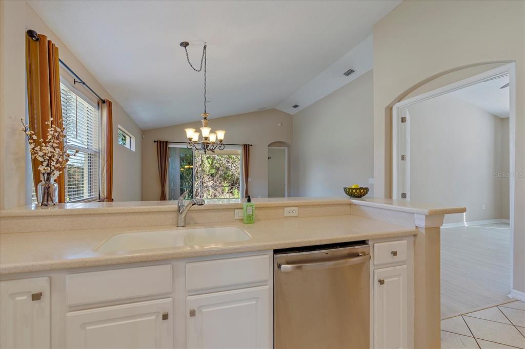 6583 TAILFEATHER WAY