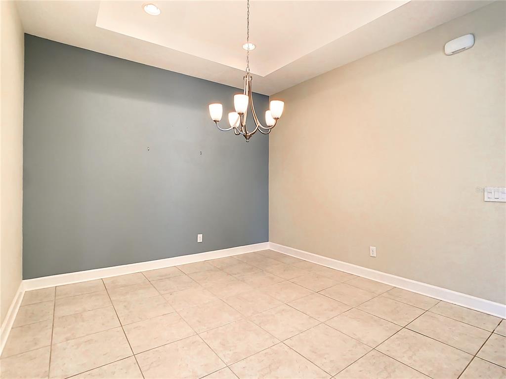173 FONTANELLE CIRCLE