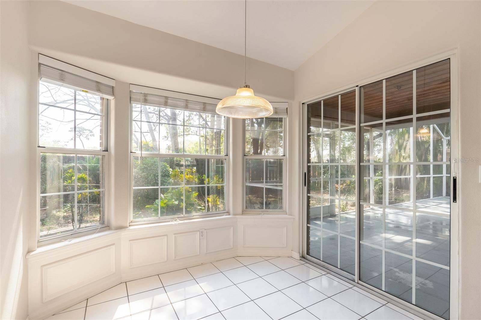 5706 BENT OAK DRIVE