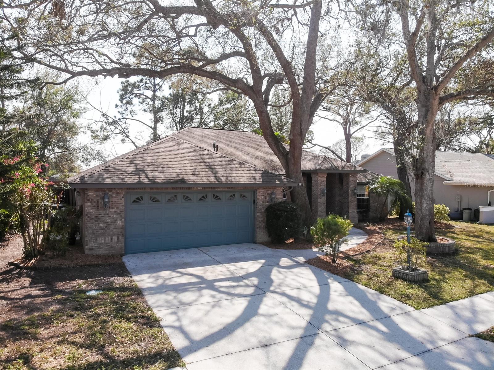 5706 BENT OAK DRIVE