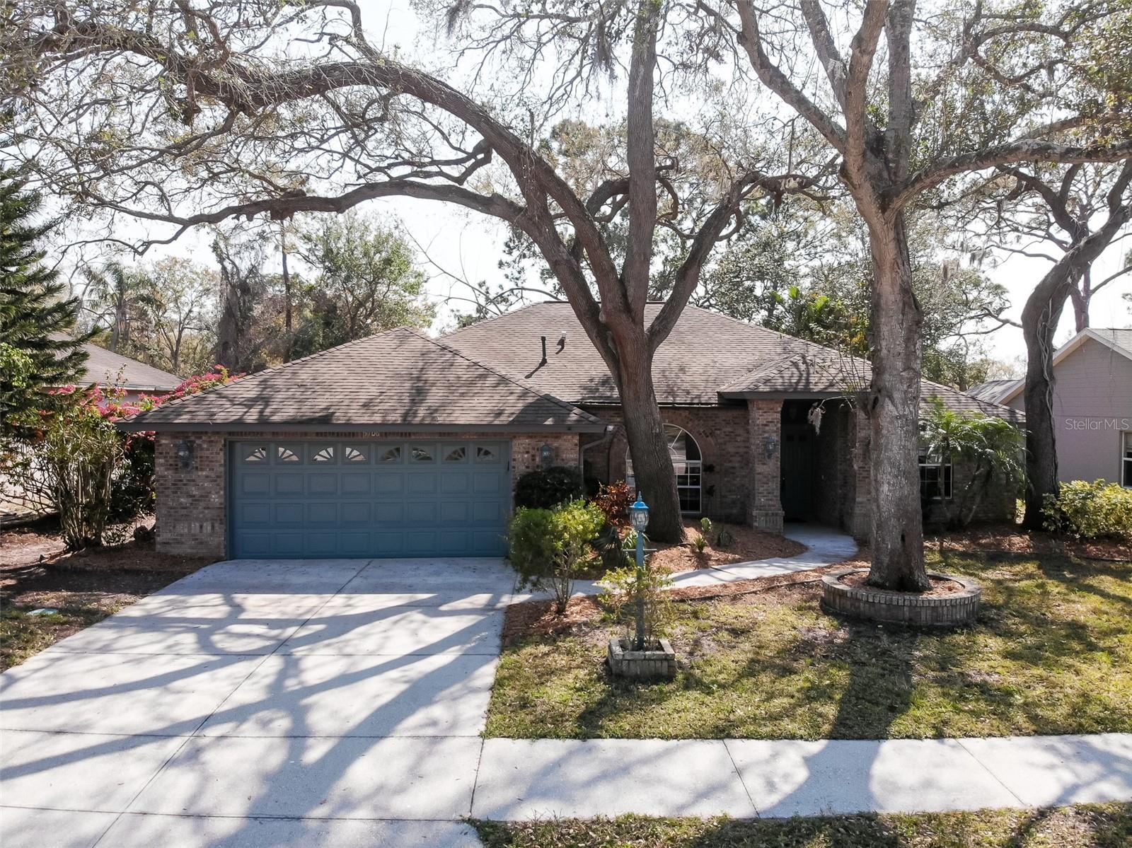 5706 BENT OAK DRIVE
