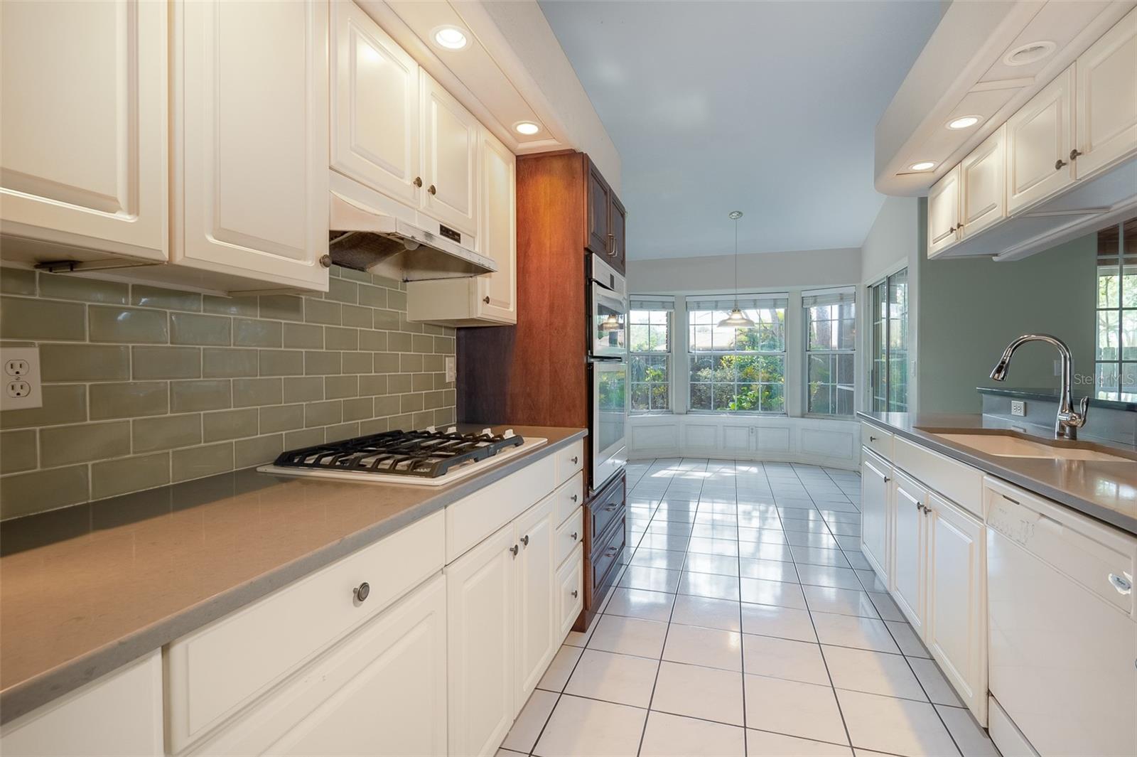 5706 BENT OAK DRIVE