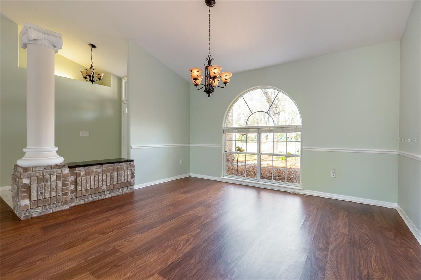 5706 BENT OAK DRIVE
