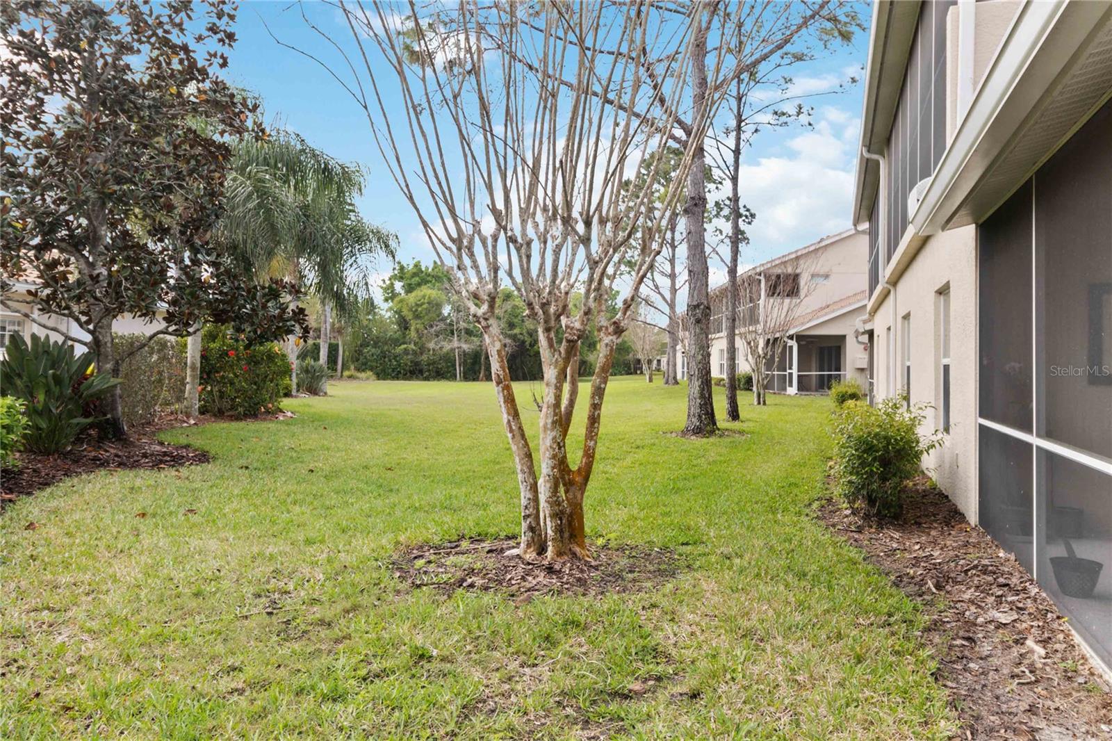 6315 BAY CEDAR LN #202