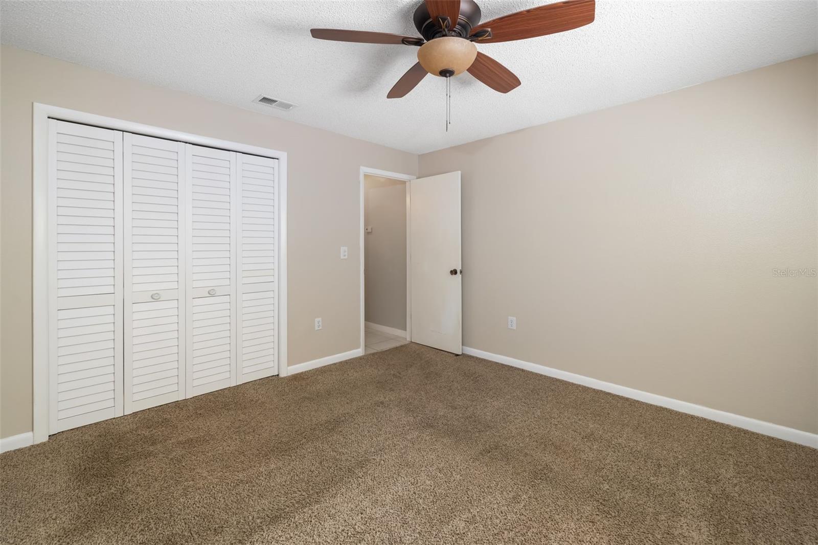 5814 GARDEN LAKES FERN