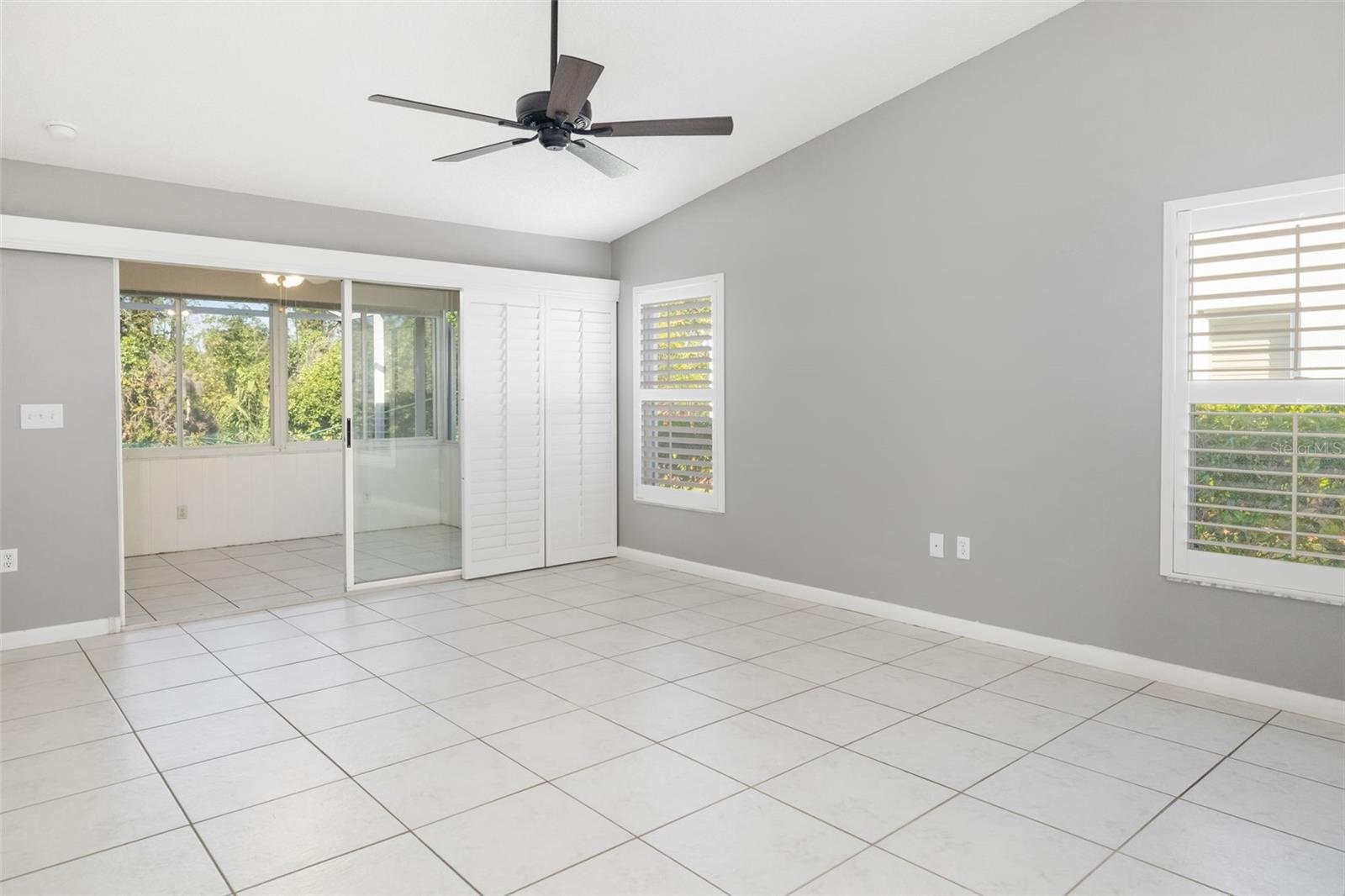 5814 GARDEN LAKES FERN