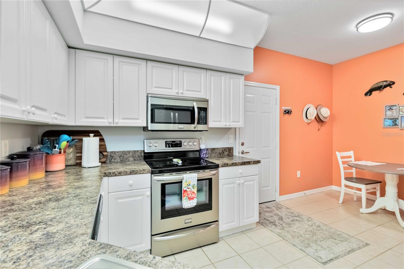 6339 BAY CEDAR LN #102