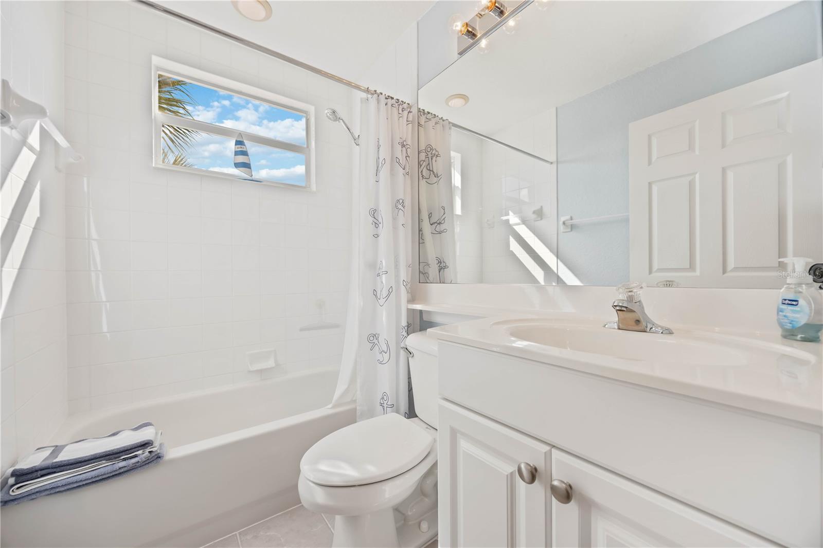 6424 BAY CEDAR LN #201