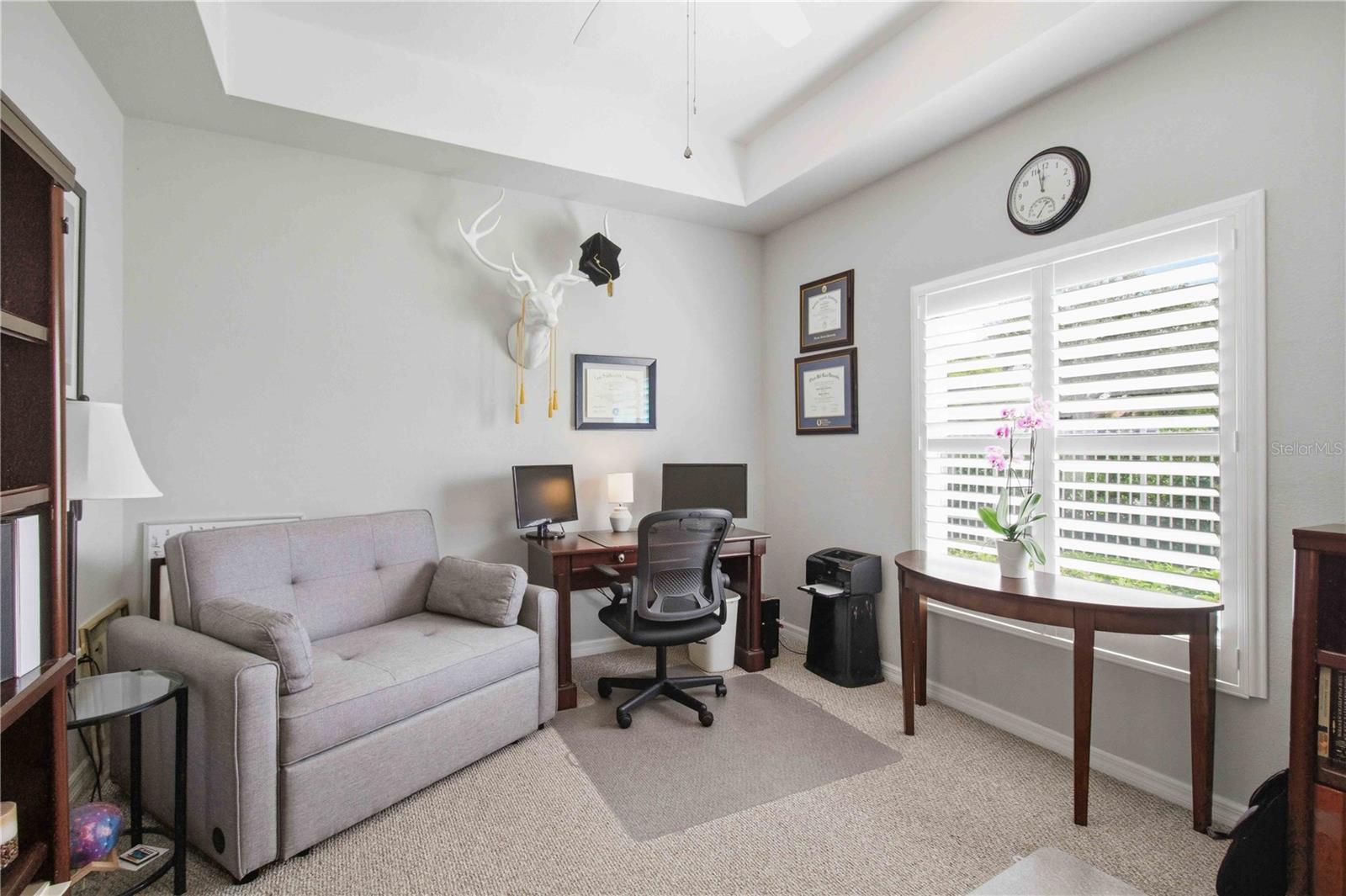 7325 FOUNTAIN PALM CIR #7325