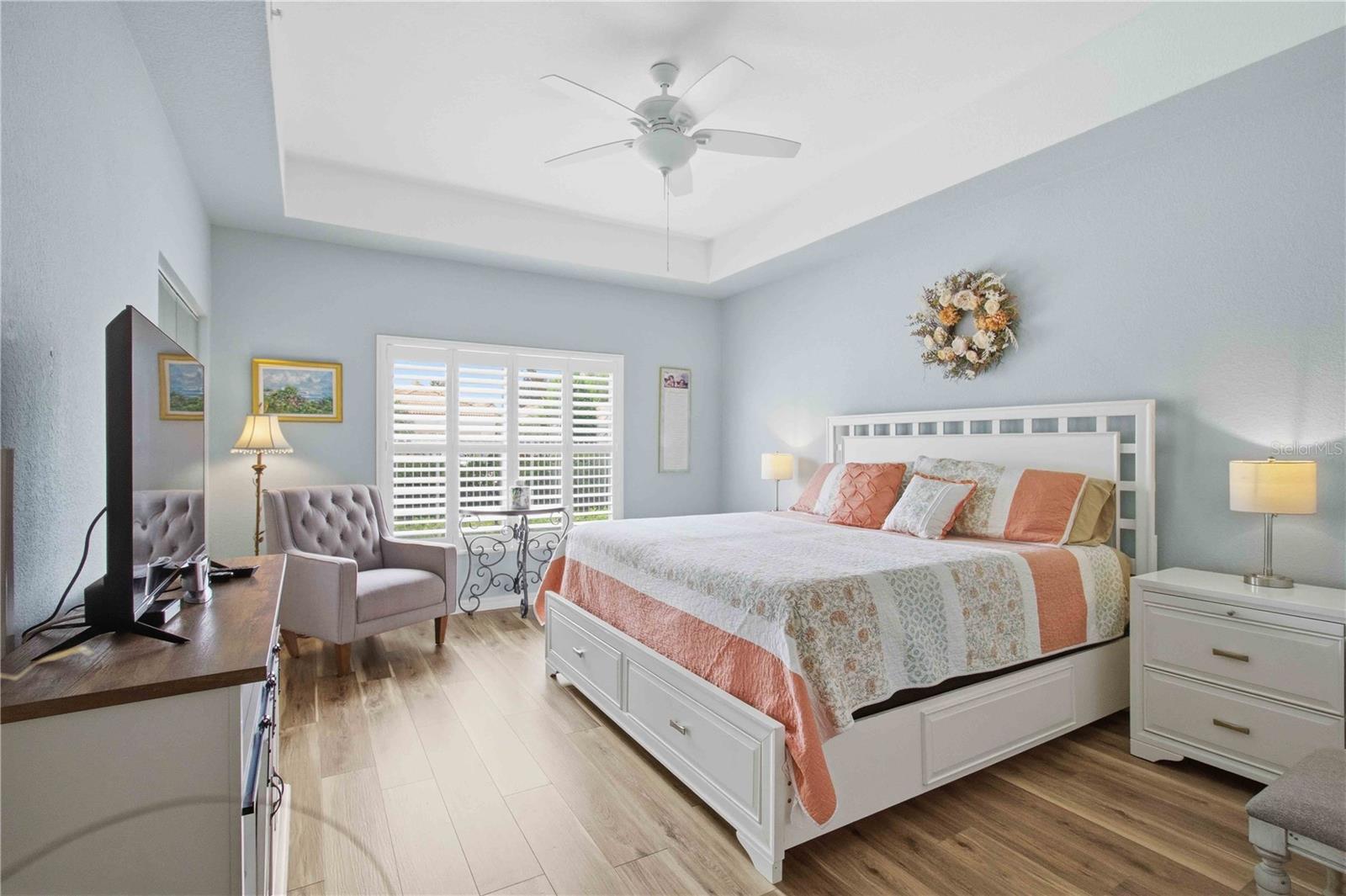 7325 FOUNTAIN PALM CIR #7325