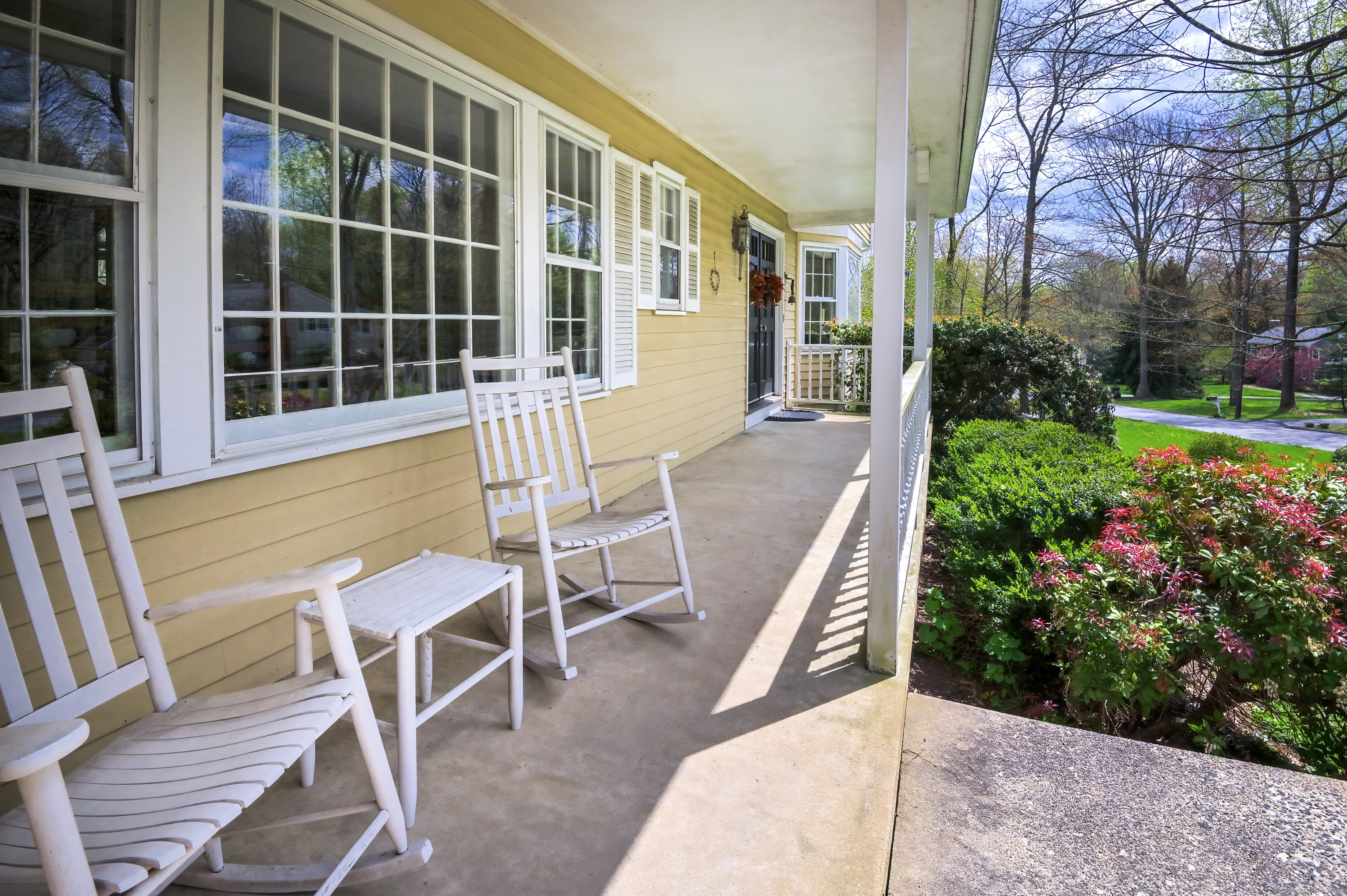 40 Scarlet Oak Drive