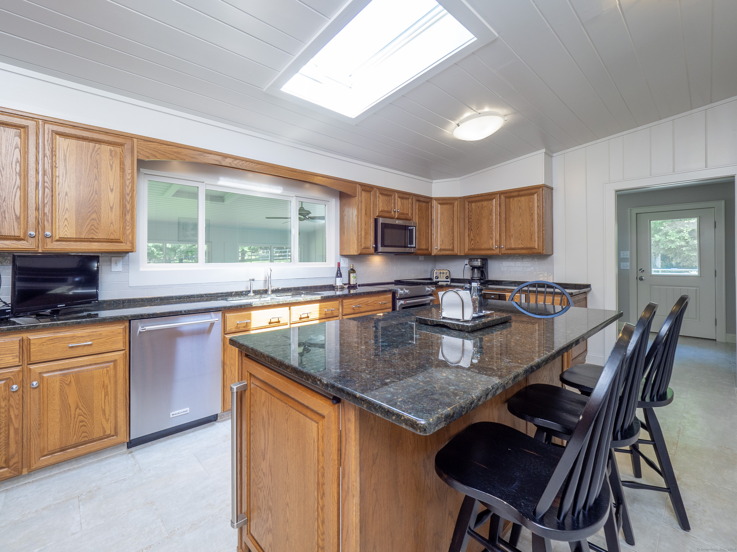 18 Goodsell Hill Road