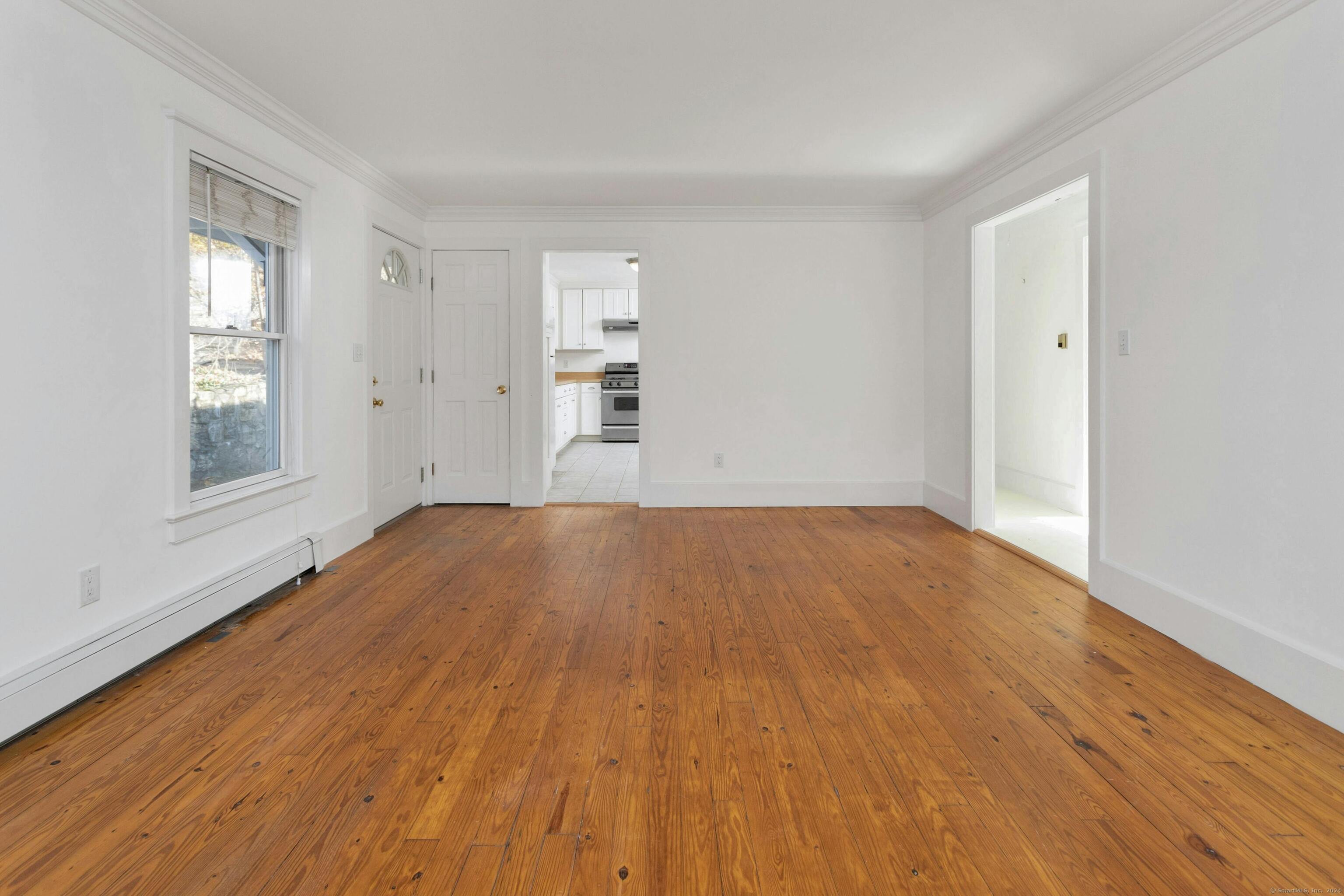 11 Strawberry Hill Road
