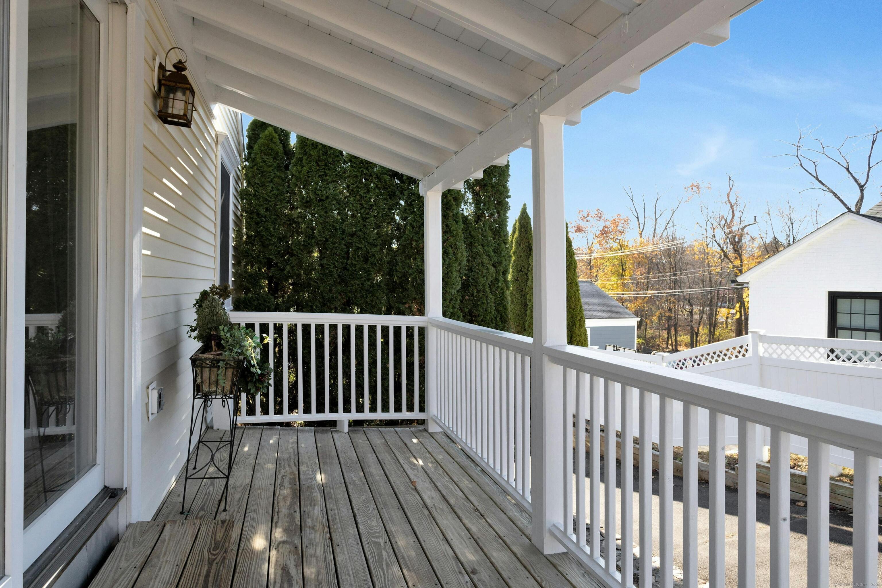 11 Strawberry Hill Road