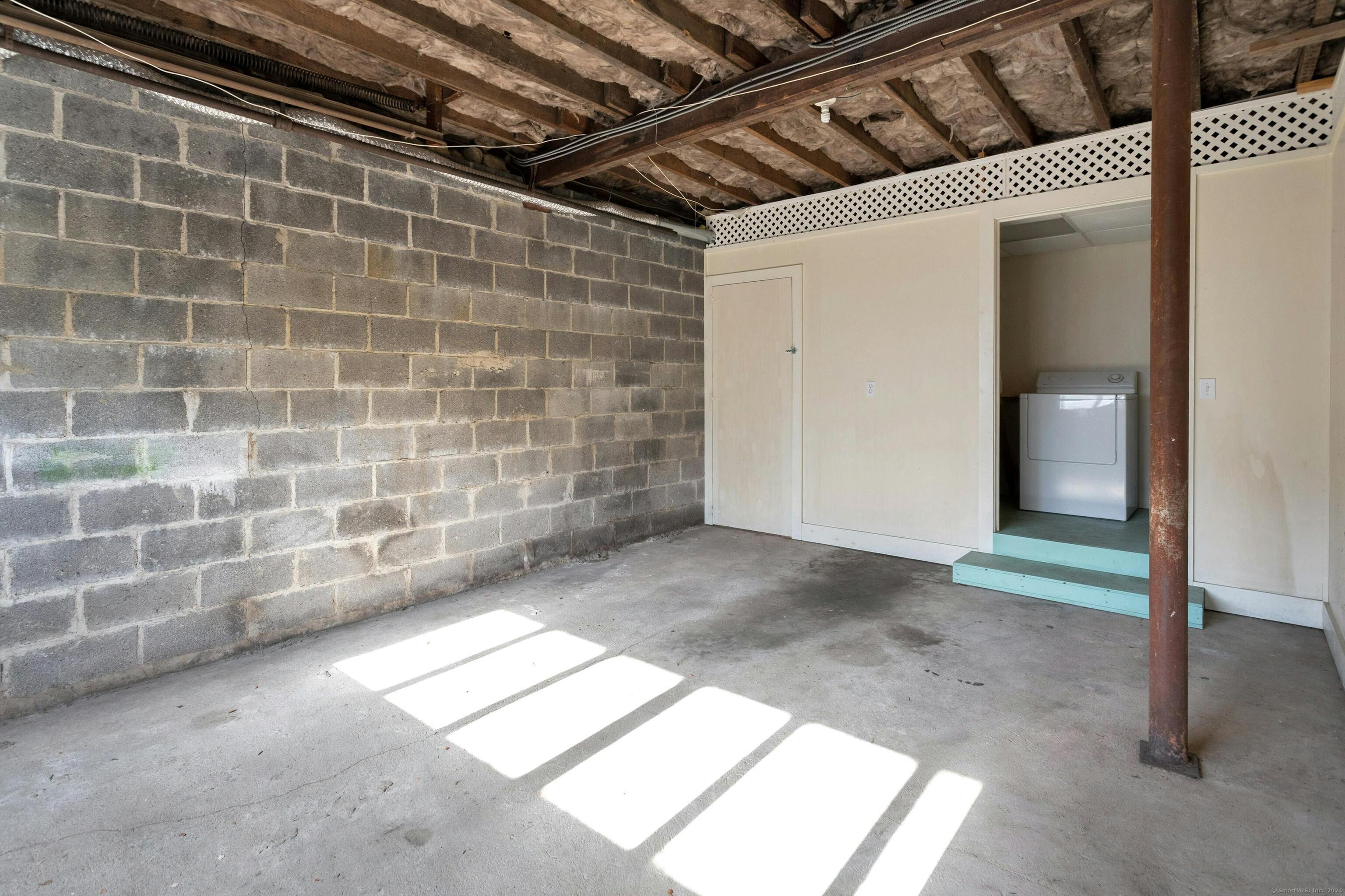 11 Strawberry Hill Road
