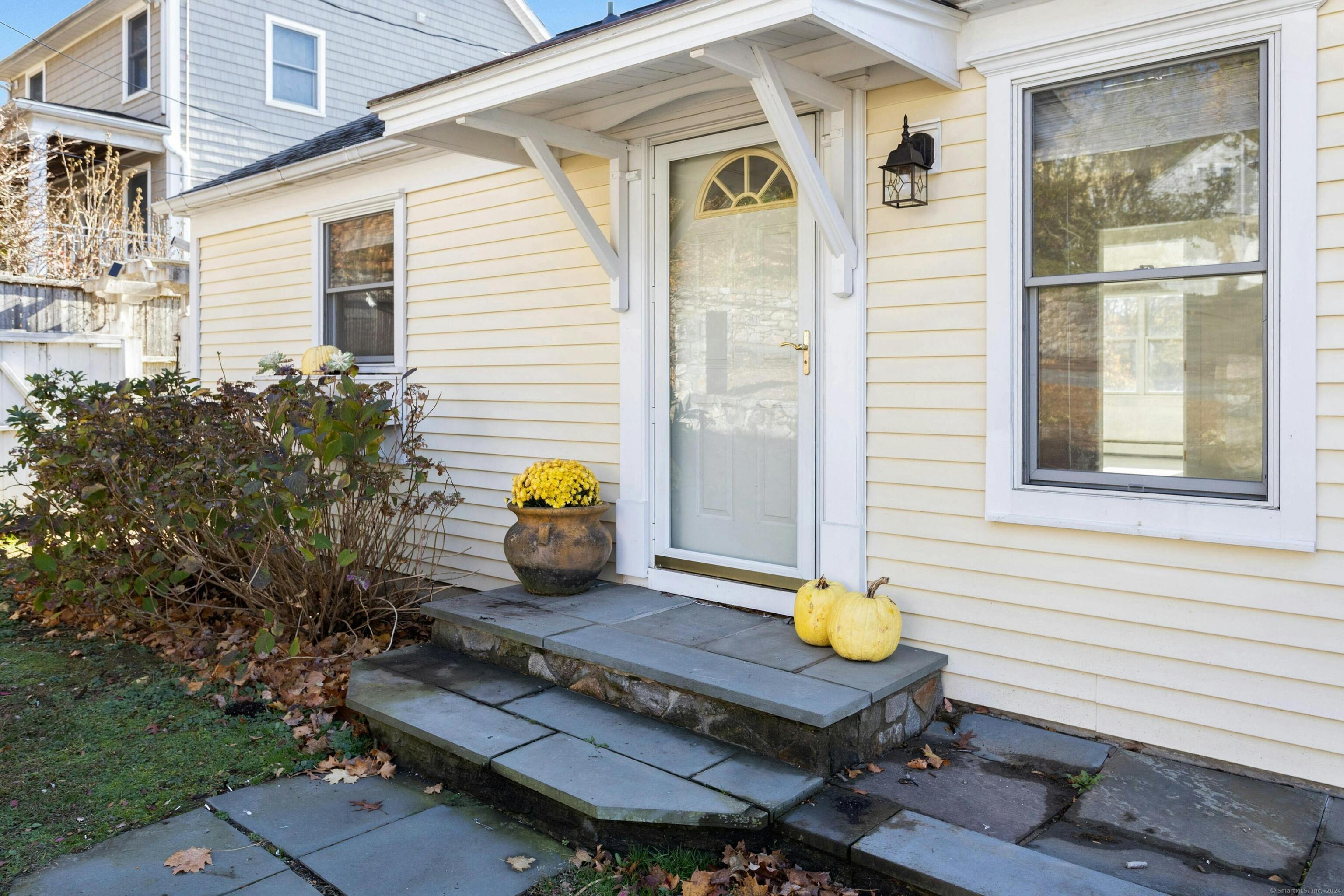 11 Strawberry Hill Road