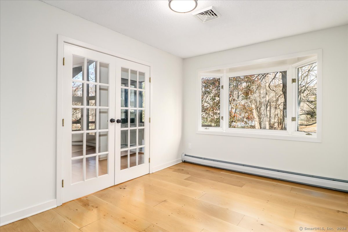 10 Whitlock Lane