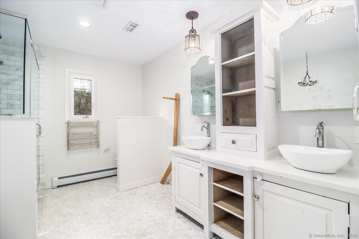 10 Whitlock Lane