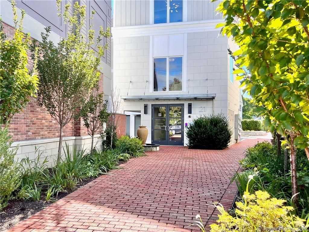 201 Gramercy Park 201
