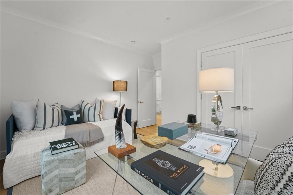 201 Gramercy Park 201